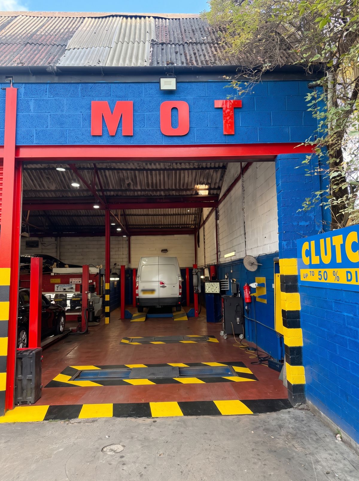 The DriveRyte MOT test bay